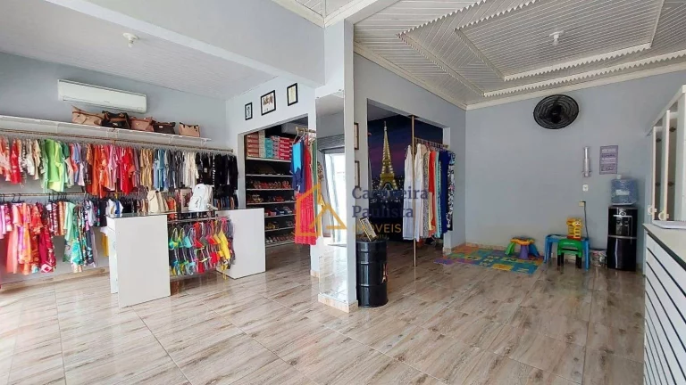 Imagem Casa com ponto comercial e salão de festas à venda - Margem Esquerda - Cachoeira Paulista/SP