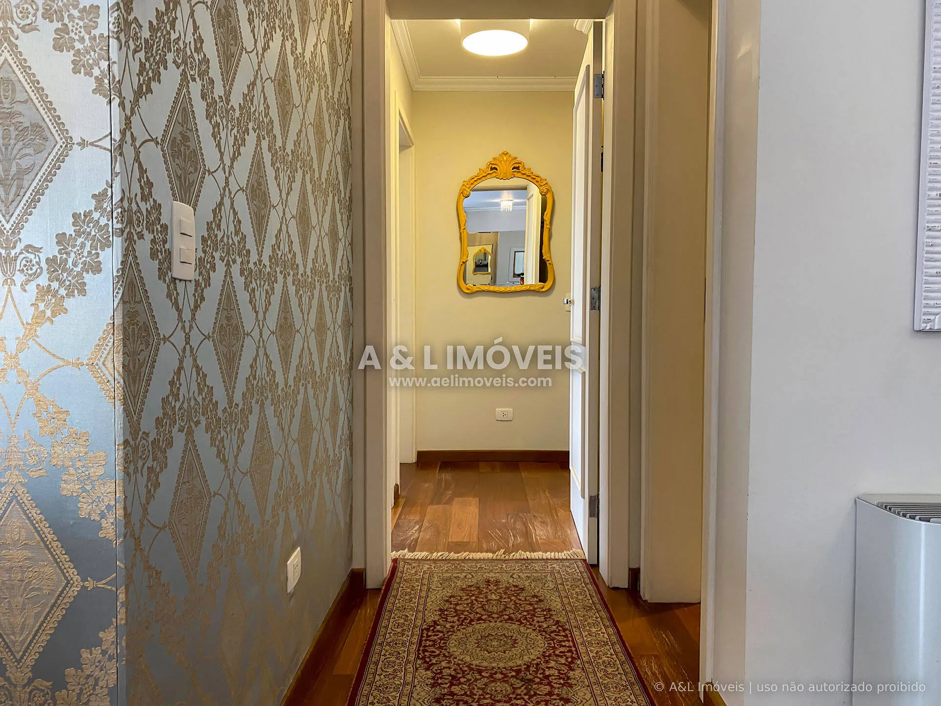 Imagem SAIU DE VENDA | Apartamento Capivari | 176 m², 3 Suítes, Mobília Inclusa