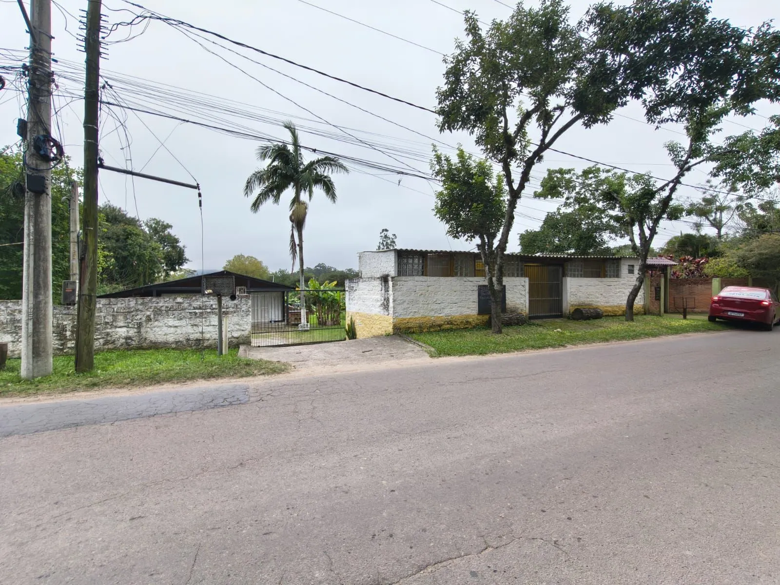 Imagem Terreno medindo 1.296m² no bairro Ponta Grossa - Porto Alegre/RS