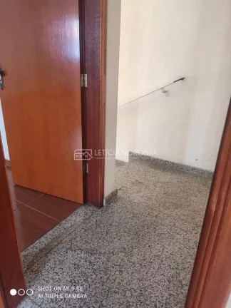 Imagem Casa à Venda