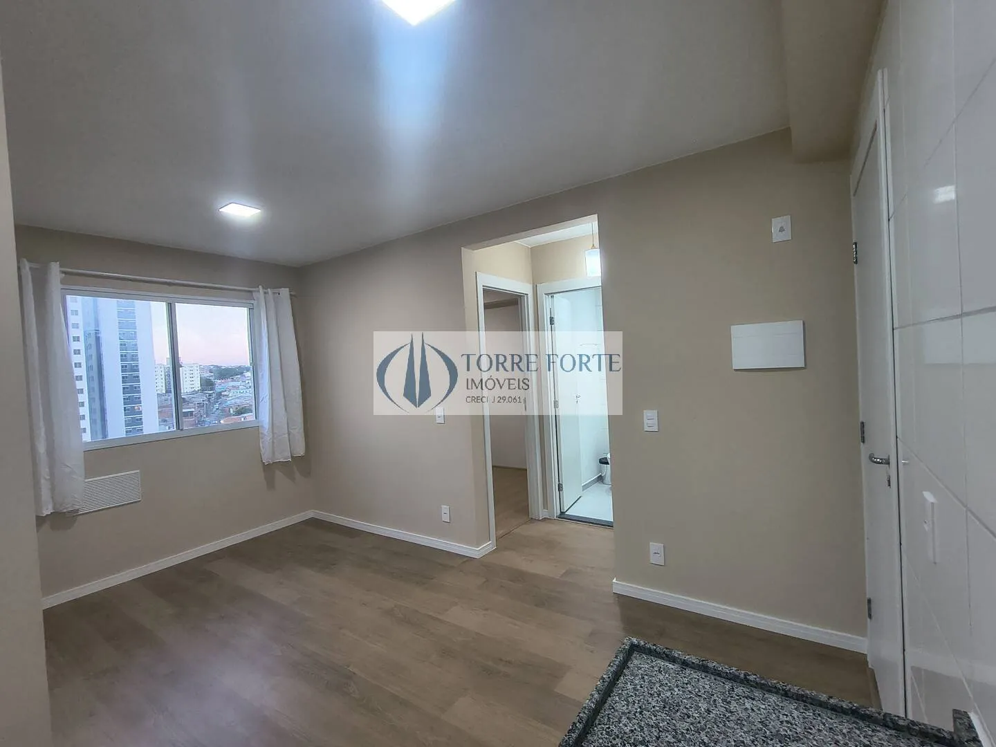 Imagem Lindo Apartamento novo com 2 Dormitórios