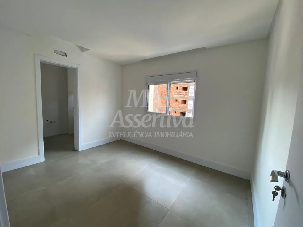 Imagem Apartamento para Venda com 03 Suítes em Itapema SC