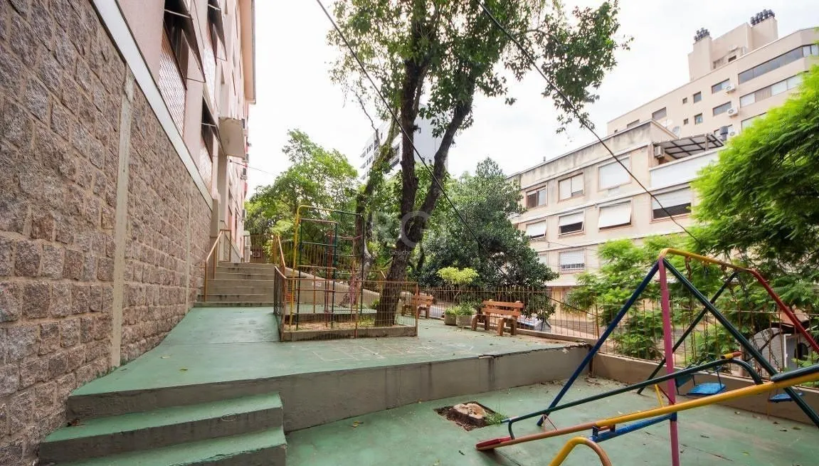 Imagem Apartamento para Venda - 60m², 2 dormitórios, 1 vaga - Rio Branco