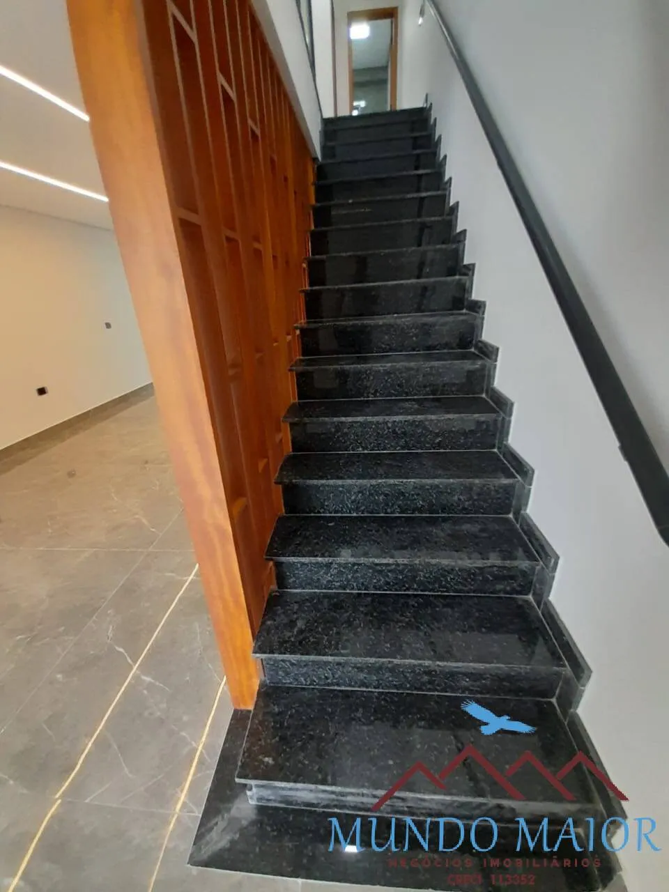 Imagem Sobrado Moderno à Venda Parque das Nações 3 Dorms, Suíte, Quintal Gourmet!!