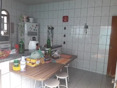 Imagem Casa à venda 3 Quartos, 1 Suite, 3 Vagas, 350M², Crispim, Pindamonhangaba - SP