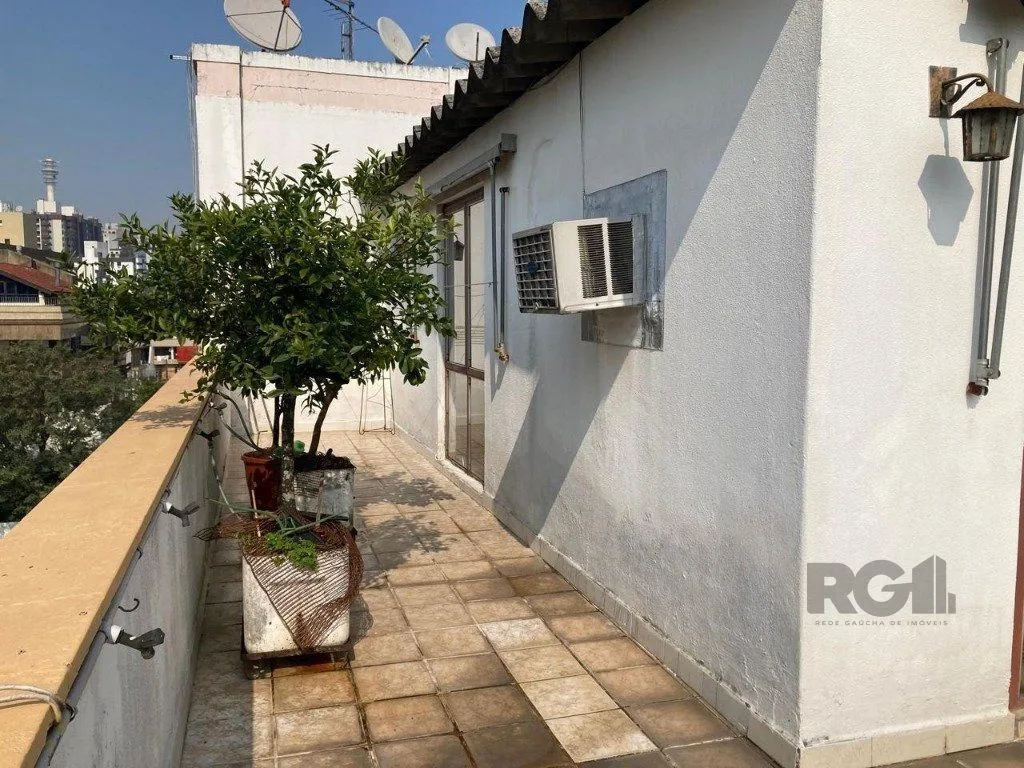 Imagem APARTAMENTO COBERTURA - 3 doms. 1 vaga - 166,09 - m² - MENINO DEUS