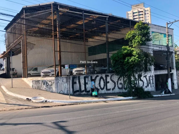 Foto do imóvel Imóvel comercial com 600m2 na Av. Nossa Senhora do Sabará - Zona Sul.