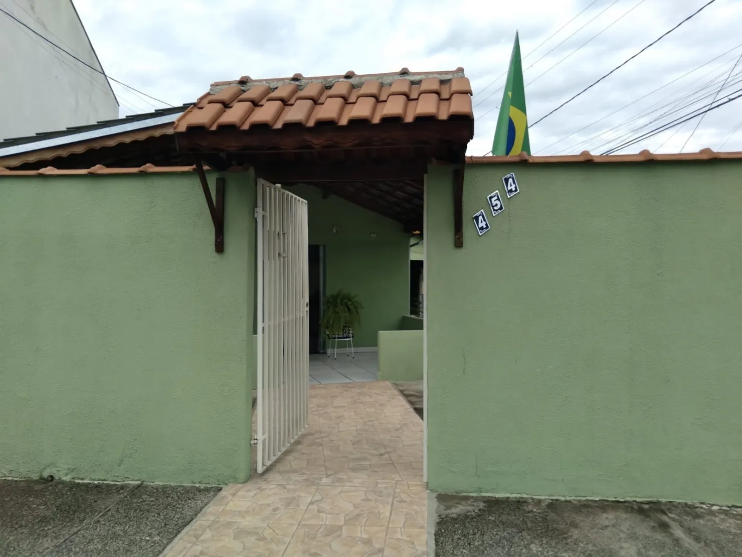 Imagem Casa à venda 2 Quartos, 4 Vagas, 252.4M², Residencial Vale das Acácias, Pindamonhangaba - SP