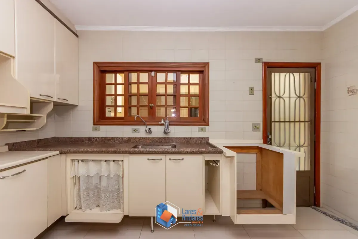 Imagem Sobrado para venda em Vila Gumercindo com 2 quartos, 156m²