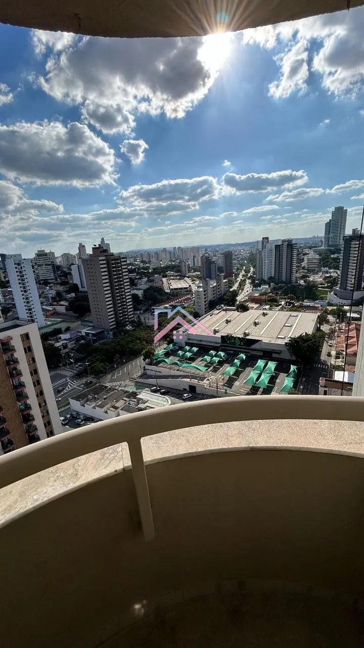 Imagem Apartamento à venda Edifício BBC - área útil 156 m2 com 3 dormitórios sendo 1 suíte / 2 vagas / Cent