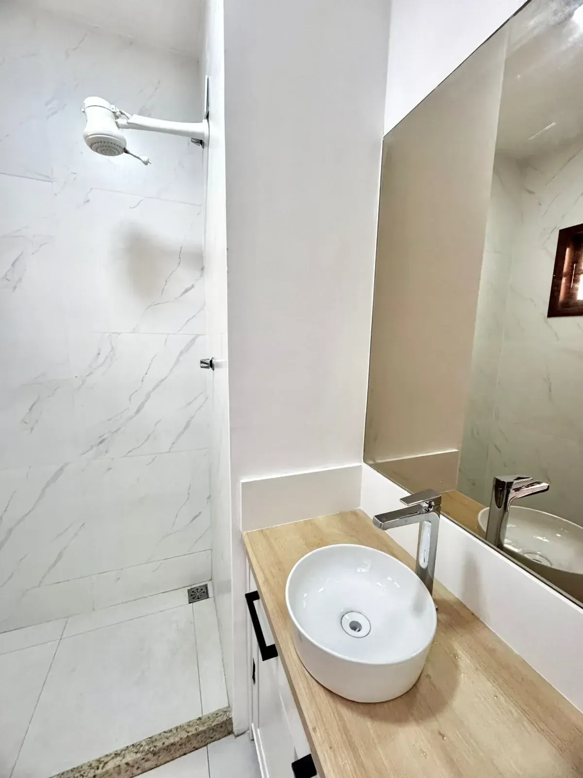 Imagem Casa de Condomínio com 4 Quartos à Venda, 120 m² em Vargem Grande - Rio de Janeiro