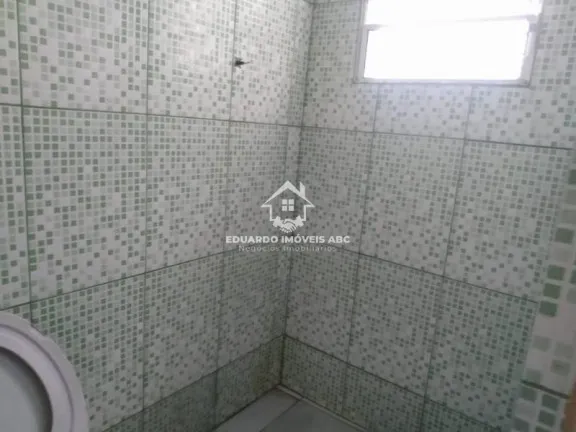 Imagem Casa com 2 Quartos para Alugar, 100 m² em Eldorado - Diadema