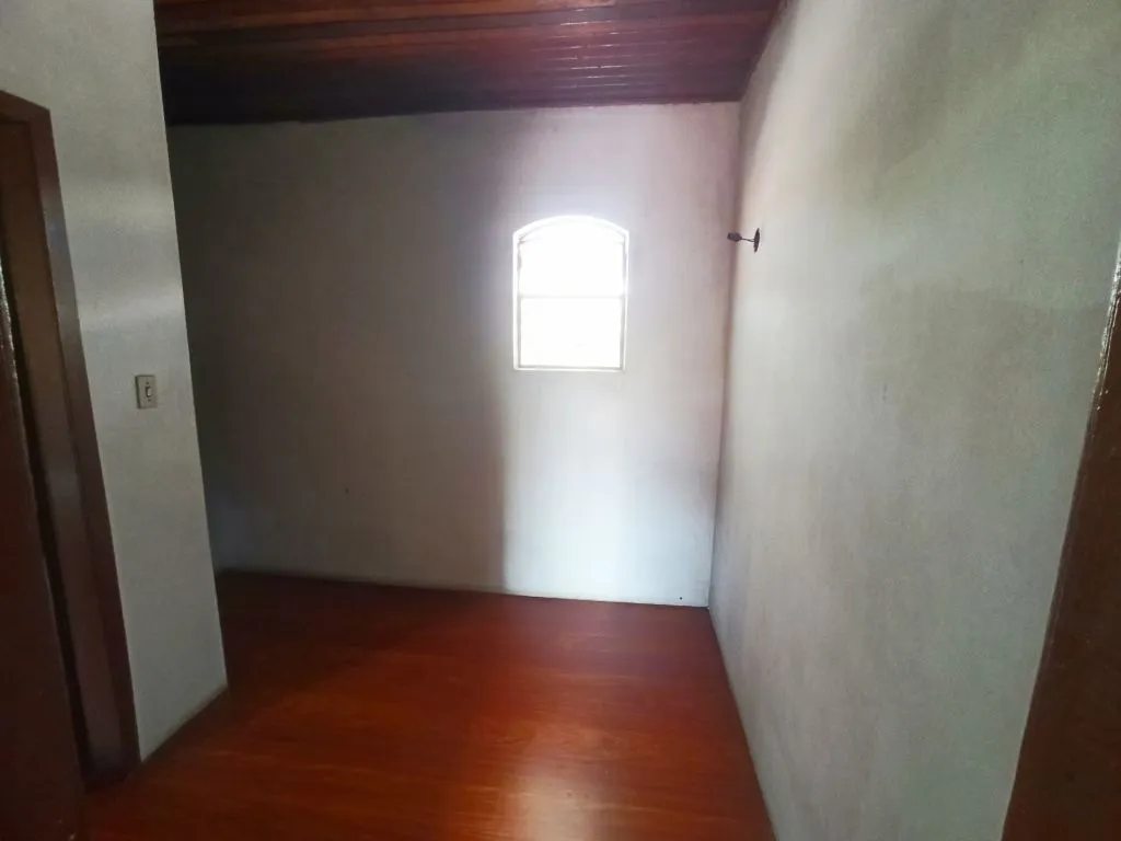 Imagem Casa tipo Sobrado perto da PUC