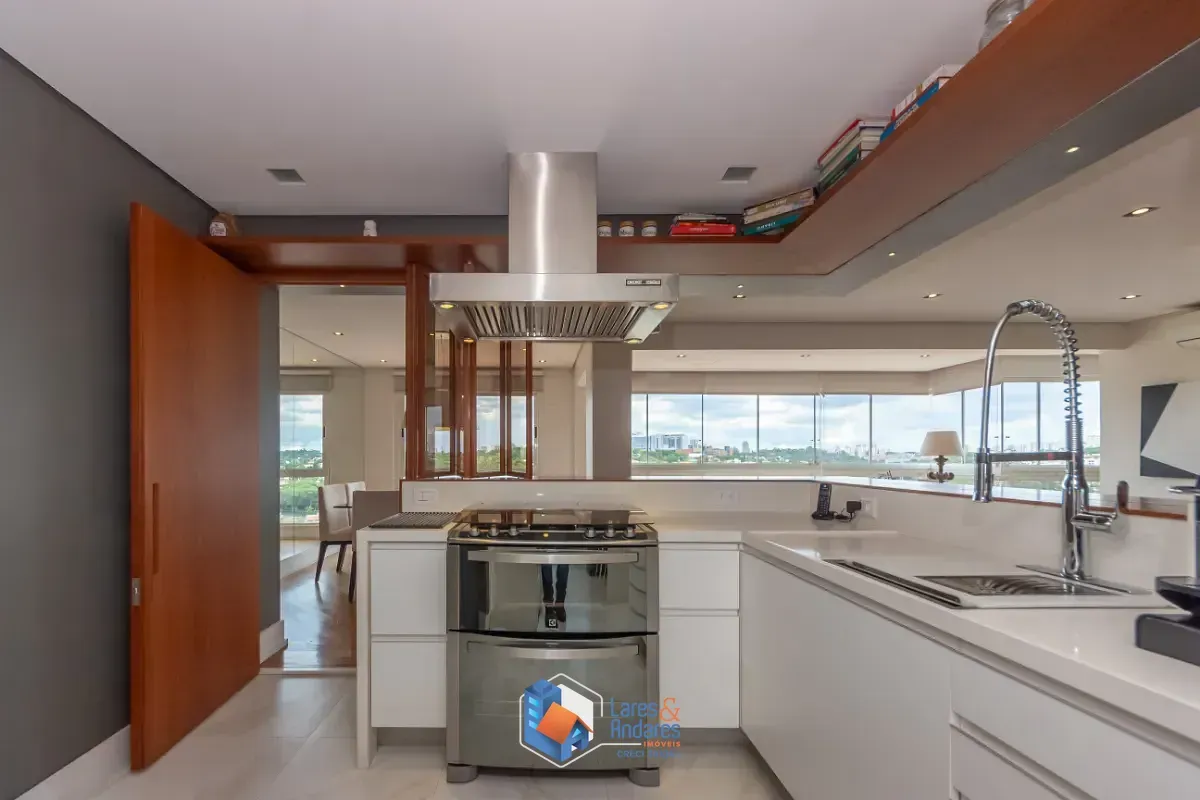 Imagem Cobertura para venda em Jardim Guedala com 3 quartos, sendo 2 suítes, 236m²