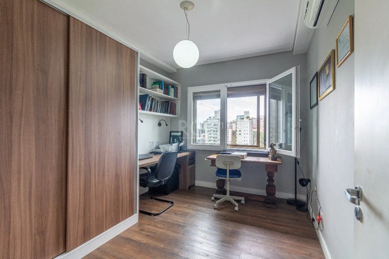 Imagem Apartamento para Venda - 106m², 3 dormitórios, sendo 1 suites, 2 vagas - Rio Branco