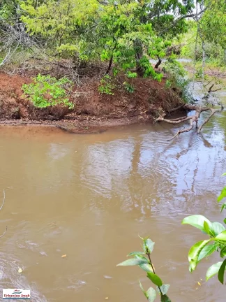 Imagem Chácara à venda em Bandeirantes, 10 Hectares e casa com 2 quartos, 42,00m2