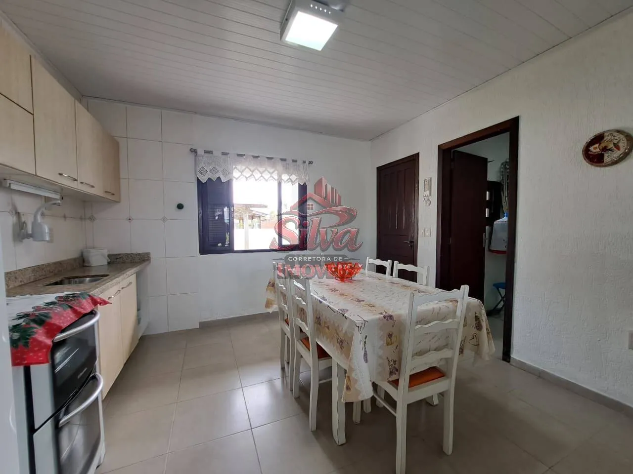 Imagem C143 | Casa 3 dormitórios com churrasqueira a 300m do mar