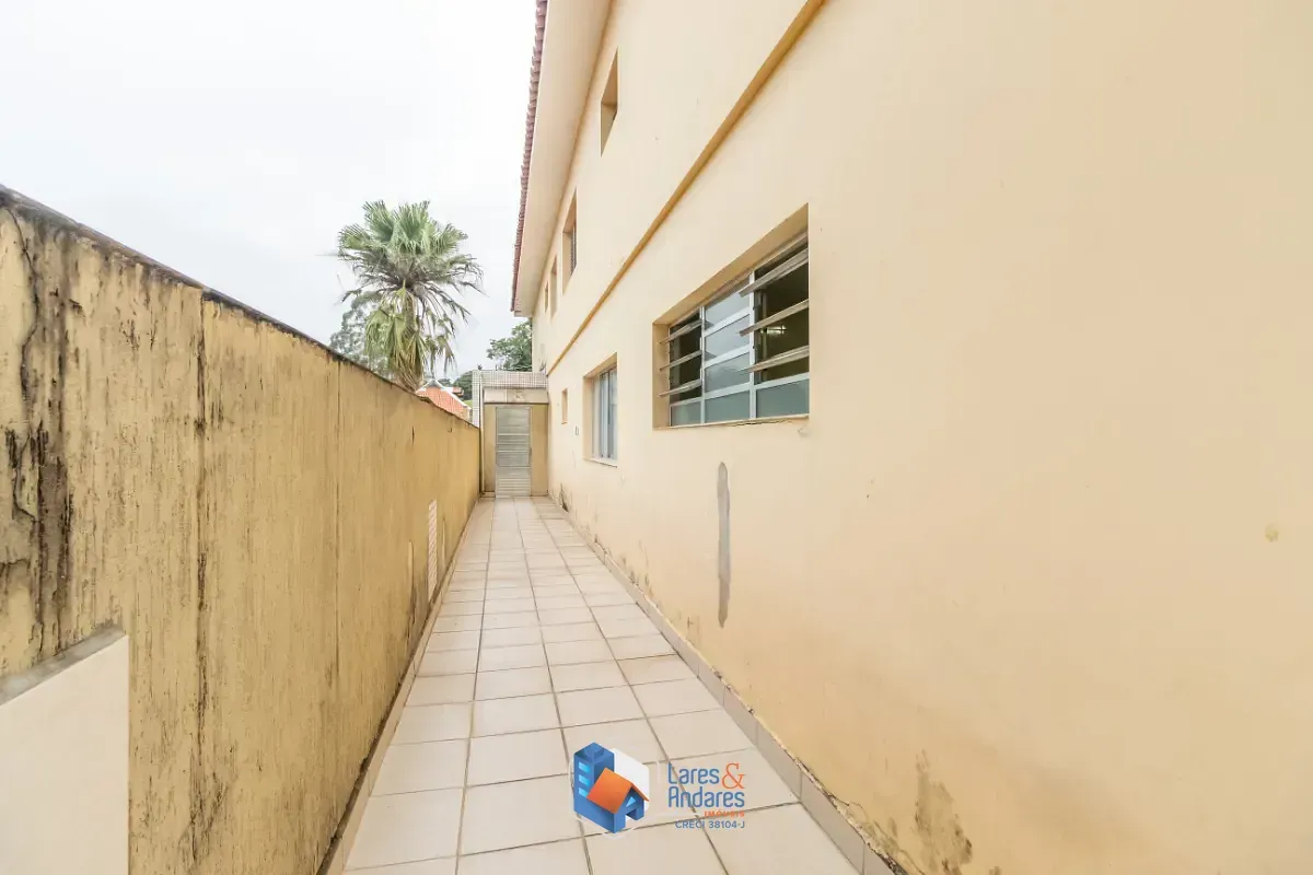 Imagem Sobrado para venda em Horto Florestal com 3 quartos, sendo 1 suíte, 316m²