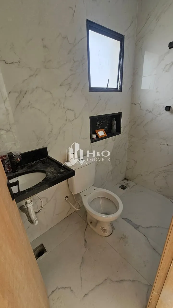 Imagem Sobrado à Venda com 2 Dormitórios, 2 Vagas e Quintal - 90m² - R$ 479.000 - Vila Campanela