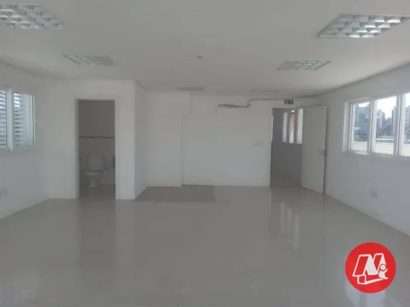 Imagem Aluga-se sala comercial de 127m² na Avenida Ipiranga
