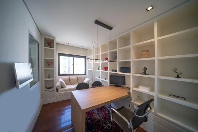 Imagem Cobertura Duplex com 4 dormitórios de 364m² em Moema