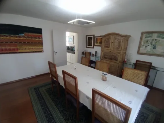 Imagem Espaçoso Apartamento Jardim Paulista - 179M², 3 Dorms, 1 Suíte, Sala para 2 Ambientes, 2 Vagas, Armários.