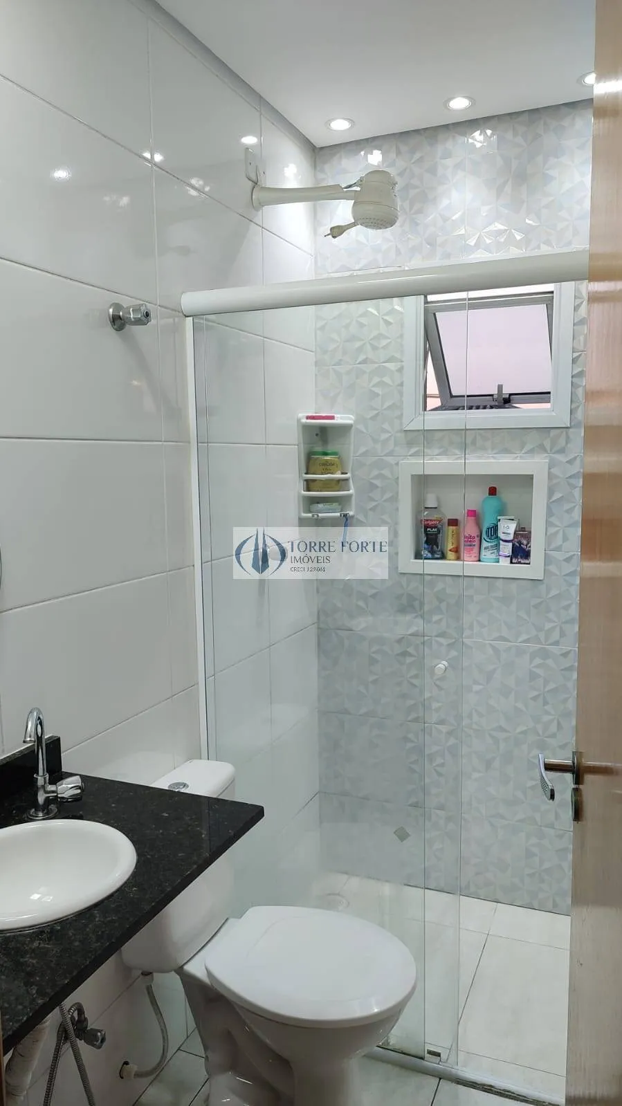 Imagem Apartamento com 2 dormitorios 1 vaga , varanda na Vila Carrao
