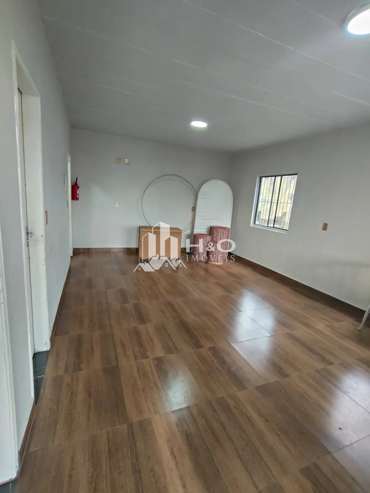 Imagem Apartamento à venda, 2 dormitórios, Reformado, Bairro Colonia _ R$ 140.000,00