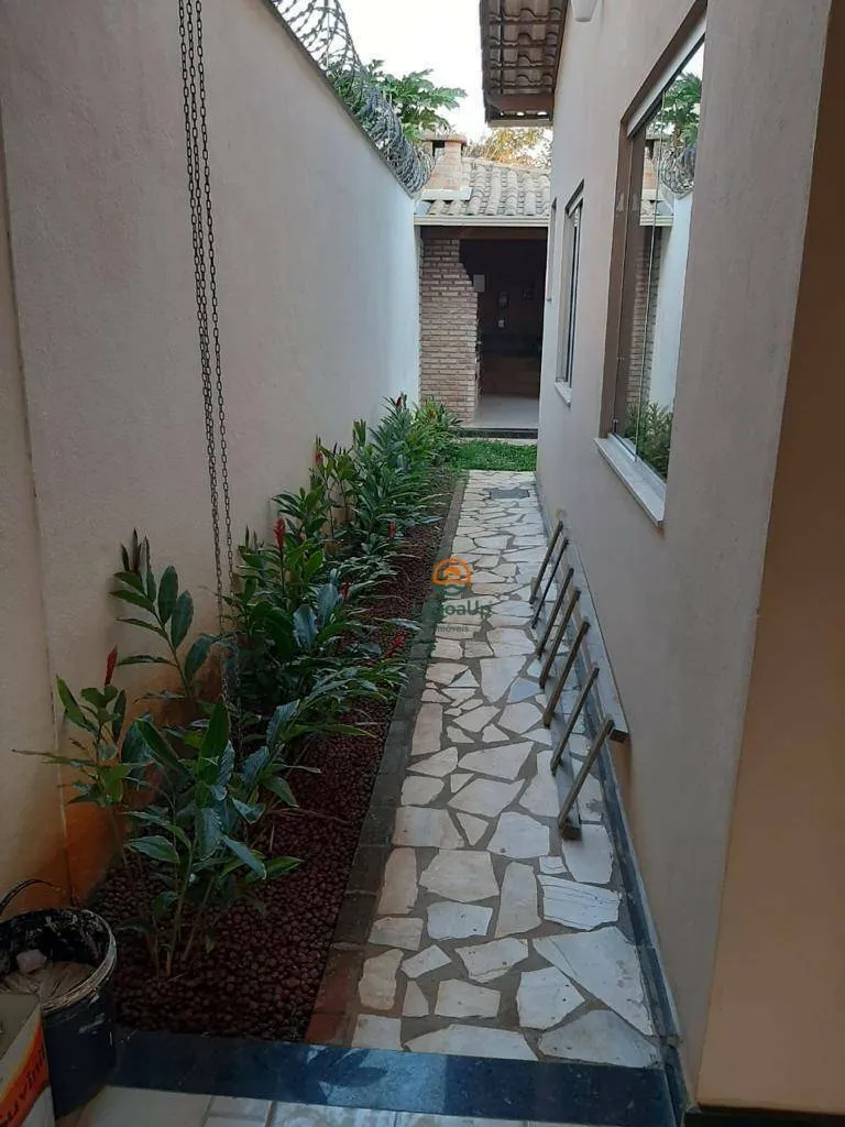 Imagem Casa com 3 dormitórios à venda, 120 m² por R$ 650.000,00 - Shalimar - Lagoa Santa/MG