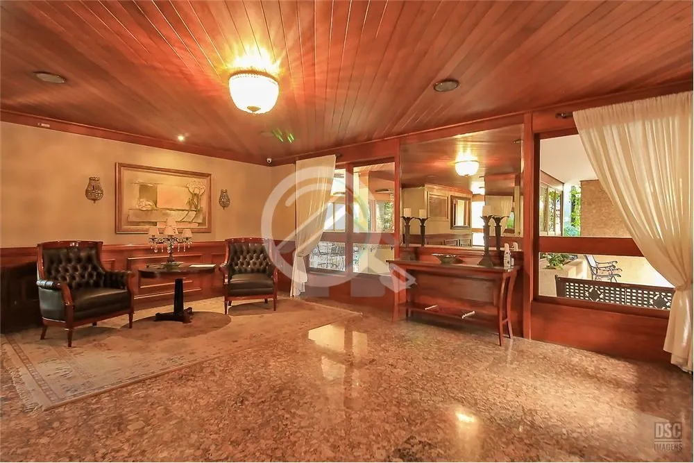Imagem Apartamento de alto padrão, com 4 dormitórios, localizado no bairro Bela Vista, em Porto Alegre. C...