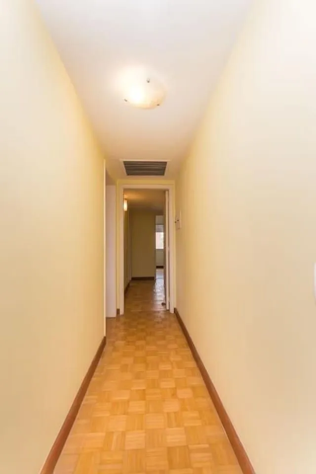 Imagem Apartamento 4 dorms à venda Rua Vinte e Quatro de Outubro, Moinhos de Vento - Porto Alegre