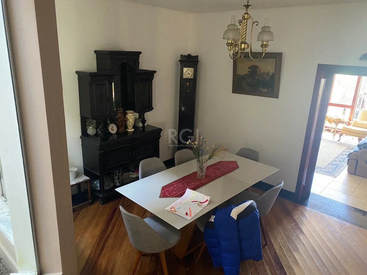 Imagem Casa para Venda - 378m², 4 dormitórios, sendo 1 suites, 2 vagas - Chácara das Pedras