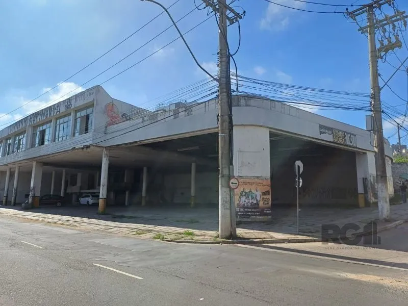 Imagem Predio para Venda - 2700m², 0 dormitórios, São João