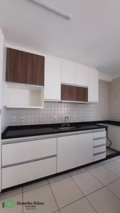 Imagem Apartamento com 3 Quartos e 2 banheiros à Venda, 94 m² por R$ 875.000