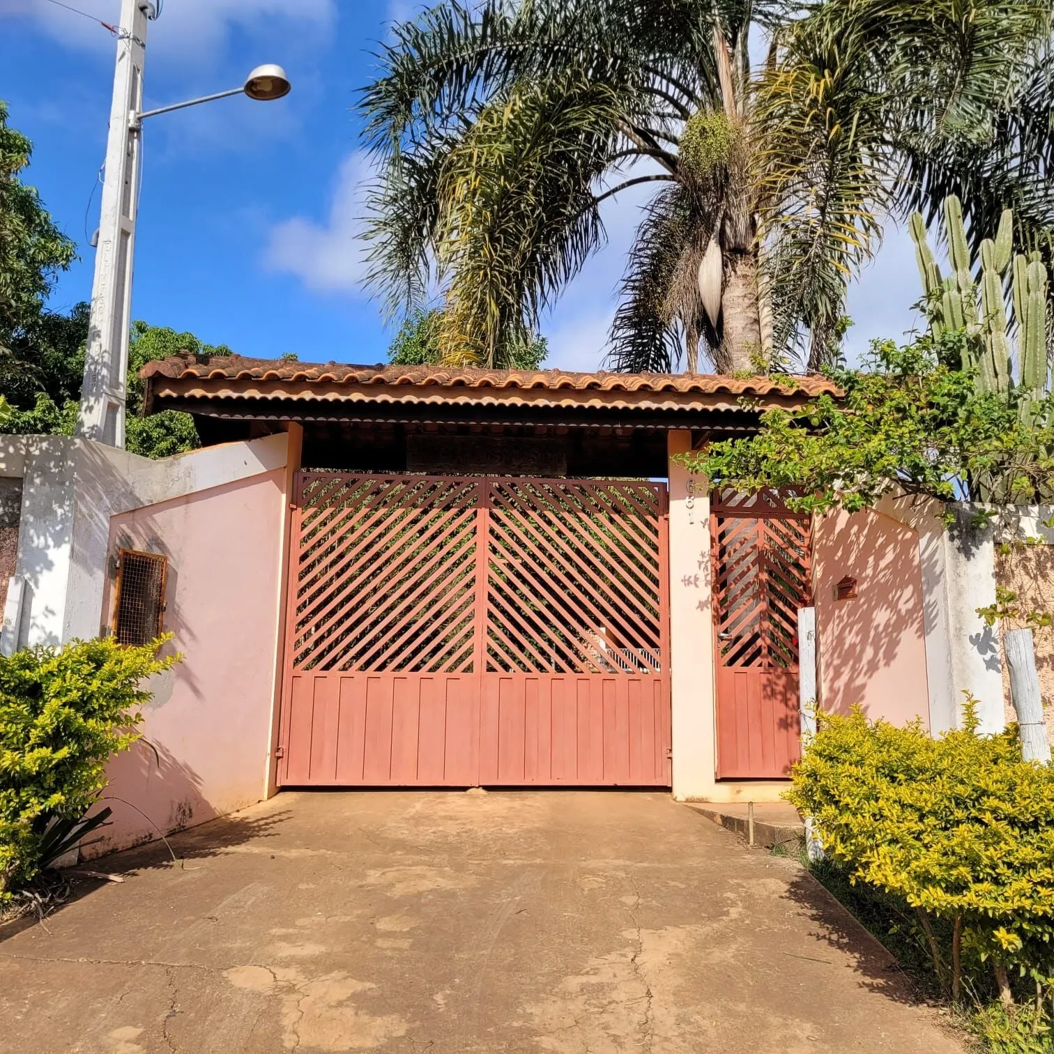 Imagem Chacara-para-Venda-em-Jardim-Gramado-Tatui-SP