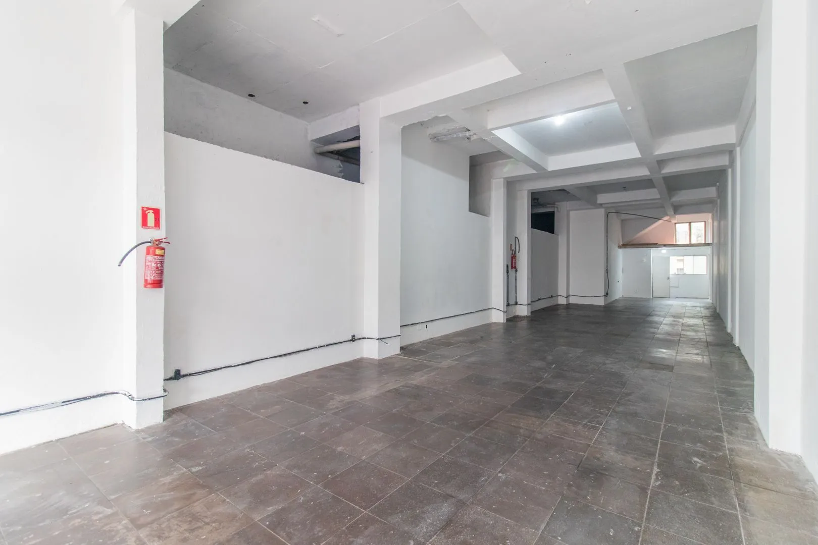 Imagem Loja para venda - 115 m², 2 salas, Azenha
