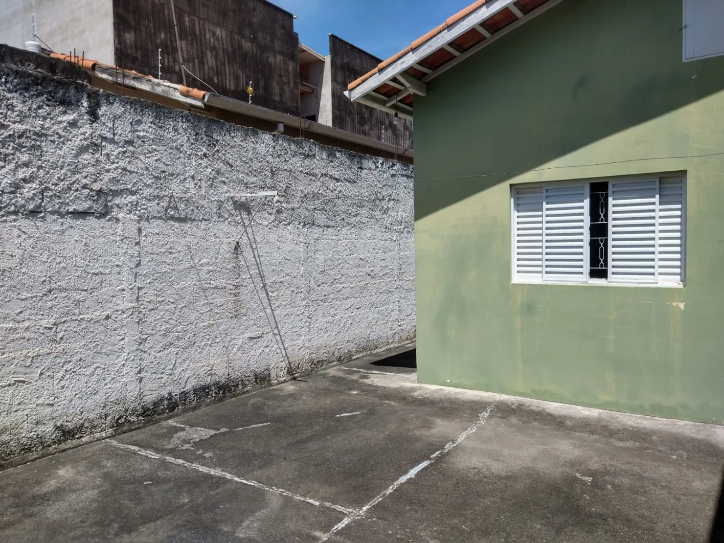 Imagem Casa à venda 2 Quartos, 2 Vagas, 150M², Jardim Gurilândia, Taubaté - SP
