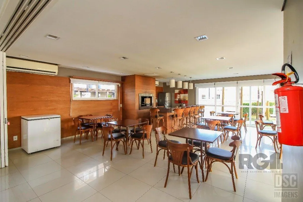 Imagem Apartamento para Venda - 73m², 2 dormitórios, sendo 1 suíte, churrasqueira e uma linda vista.. Infra estrutura completa de lazer.