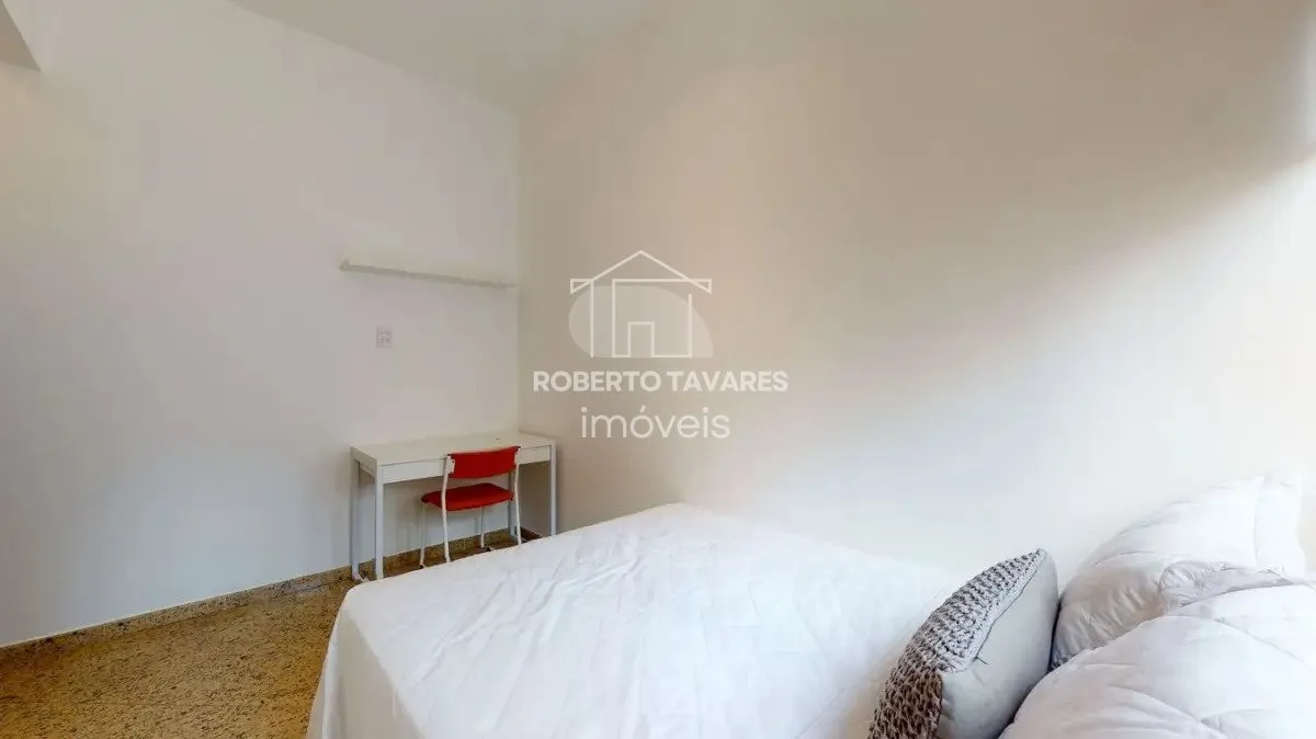 Imagem Apartamento mobiliado, com 4 dormitórios, 2 suítes, 1 vaga de garagem e 4 banheiros, bem localizado. Fica próximo ao Shopping Frei Canneca.