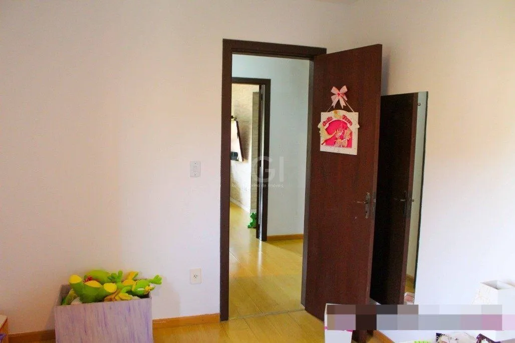 Imagem Sobrado para Venda - 266m², 3 dormitórios, sendo 1 suites, 2 vagas - Ipanema