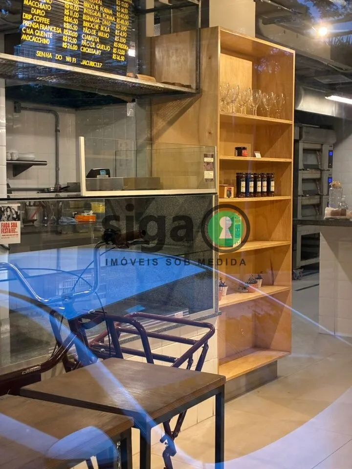 Imagem Casa assobradada no Itaim Bibi, com 200m² para Locação Comercial