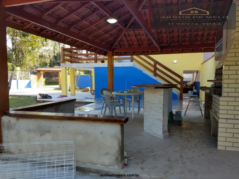 Imagem Casas no Litoral para venda em São Sebastião no bairro Cambury