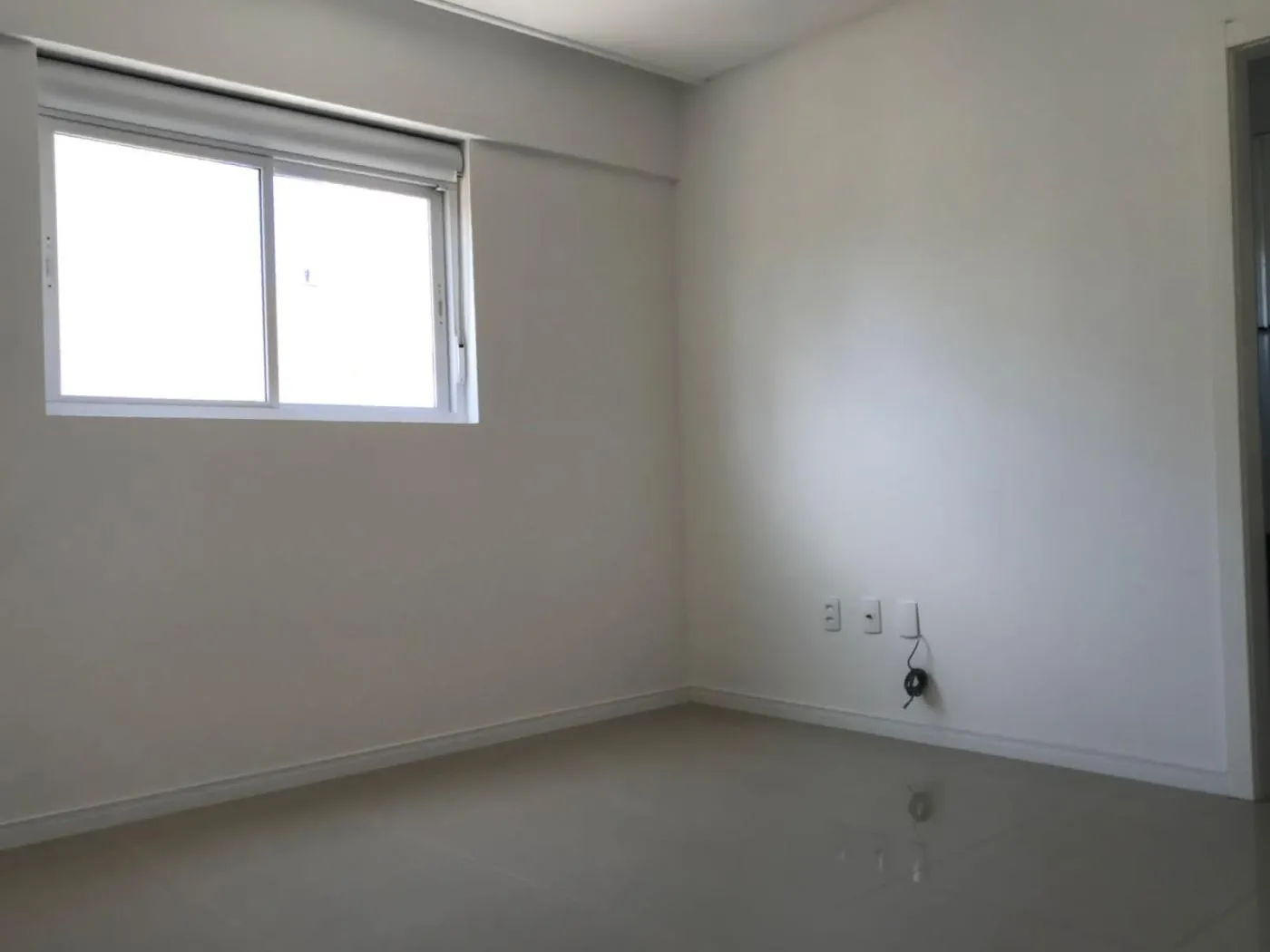 Imagem Apartamento para Venda em Itapema, Meia Praia, 3 dormitórios, 3 suítes, 4 banheiros, 2 vagas