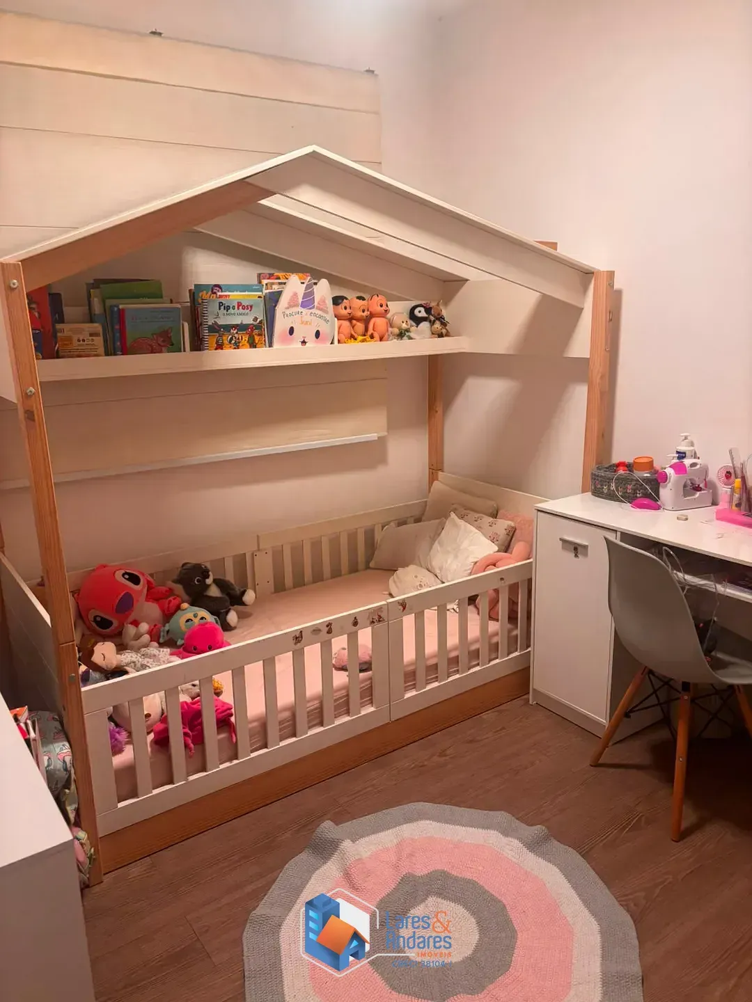 Imagem Apartamento para venda em Chácara Inglesa com 3 quartos, sendo 1 suíte, 71m²