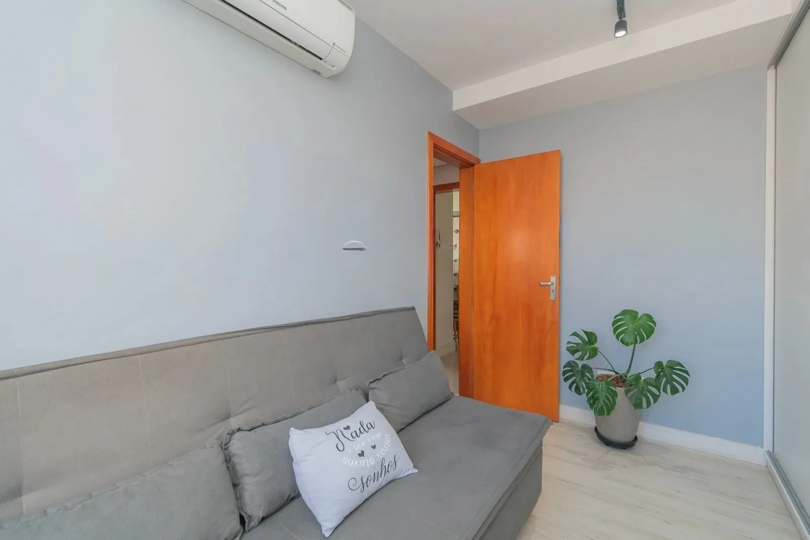 Imagem Apartamento com 76m², 2 quartos, 1 suíte, 1 vaga, no bairro Cristo Redentor