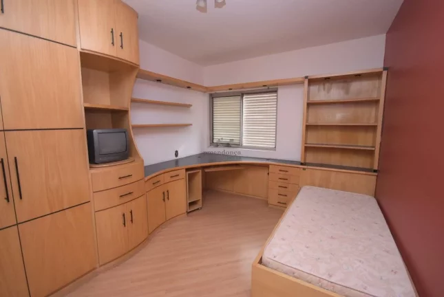 Imagem Apartamento amplo no Higienópolis, reformado e pronto para morar, piso em tabuas corridas, Quartos ...
