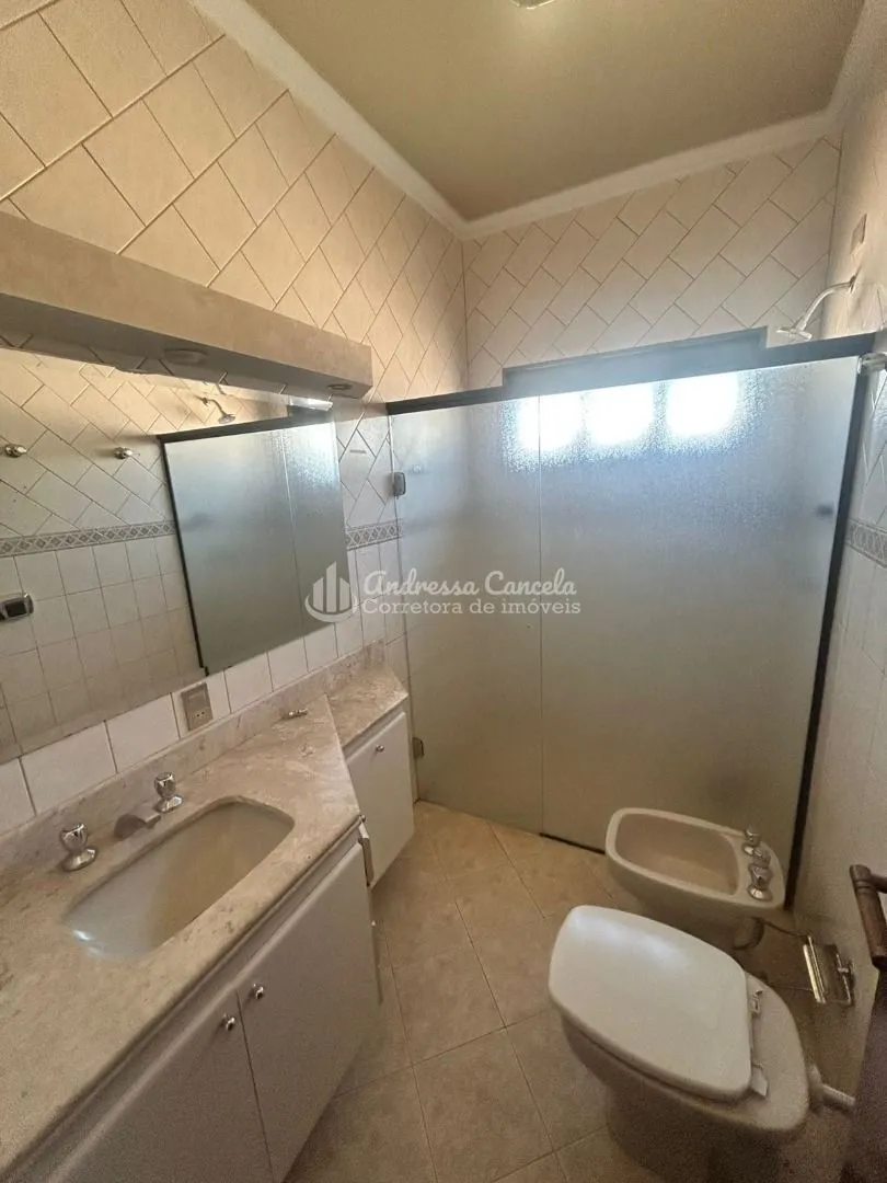 Imagem Sobrado comercial 3 suítes à venda, 400 m² por R$ 1.380.000 - Universitário - São José do Rio Preto/SP