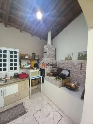 Imagem Chácara com 2 dormitórios à venda, 3000 m² por R$ 560.000,00 - Piracaia - Piracaia/SP