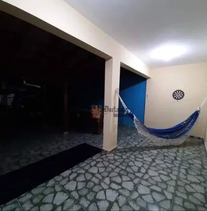 Imagem Sobrado com 4 dormitórios à venda, 230 m² por R$ 380.000 - Getuba - Caraguatatuba/SP