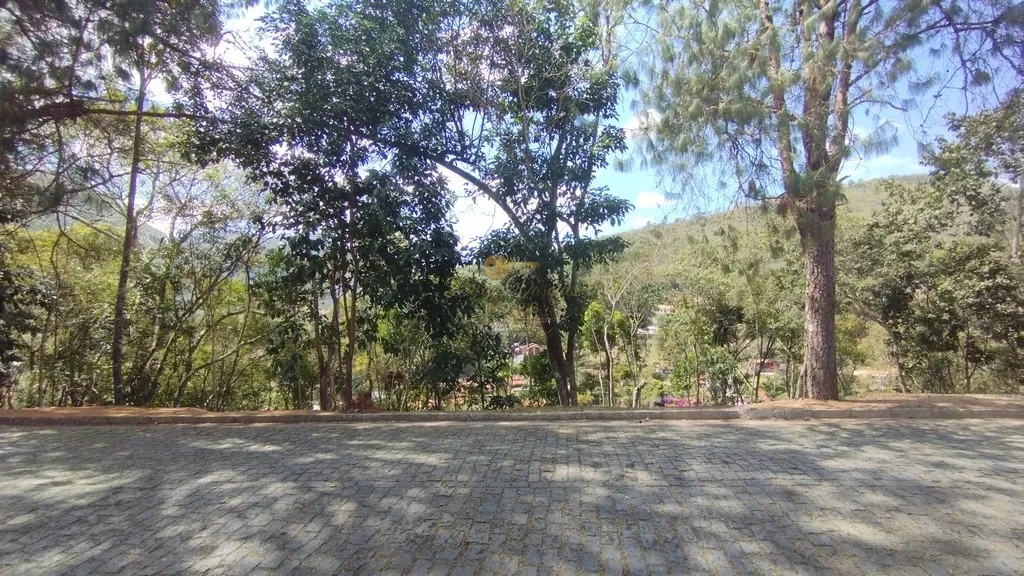 Imagem Terreno em Condomínio para Venda em Teresópolis / RJ no bairro Green Valley